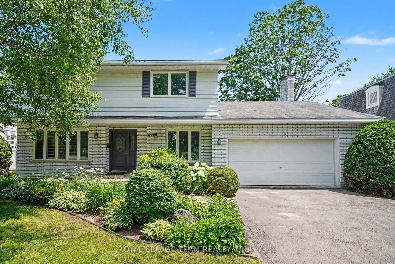 907 Dresden Crescent, Ottawa, ON — photo 3