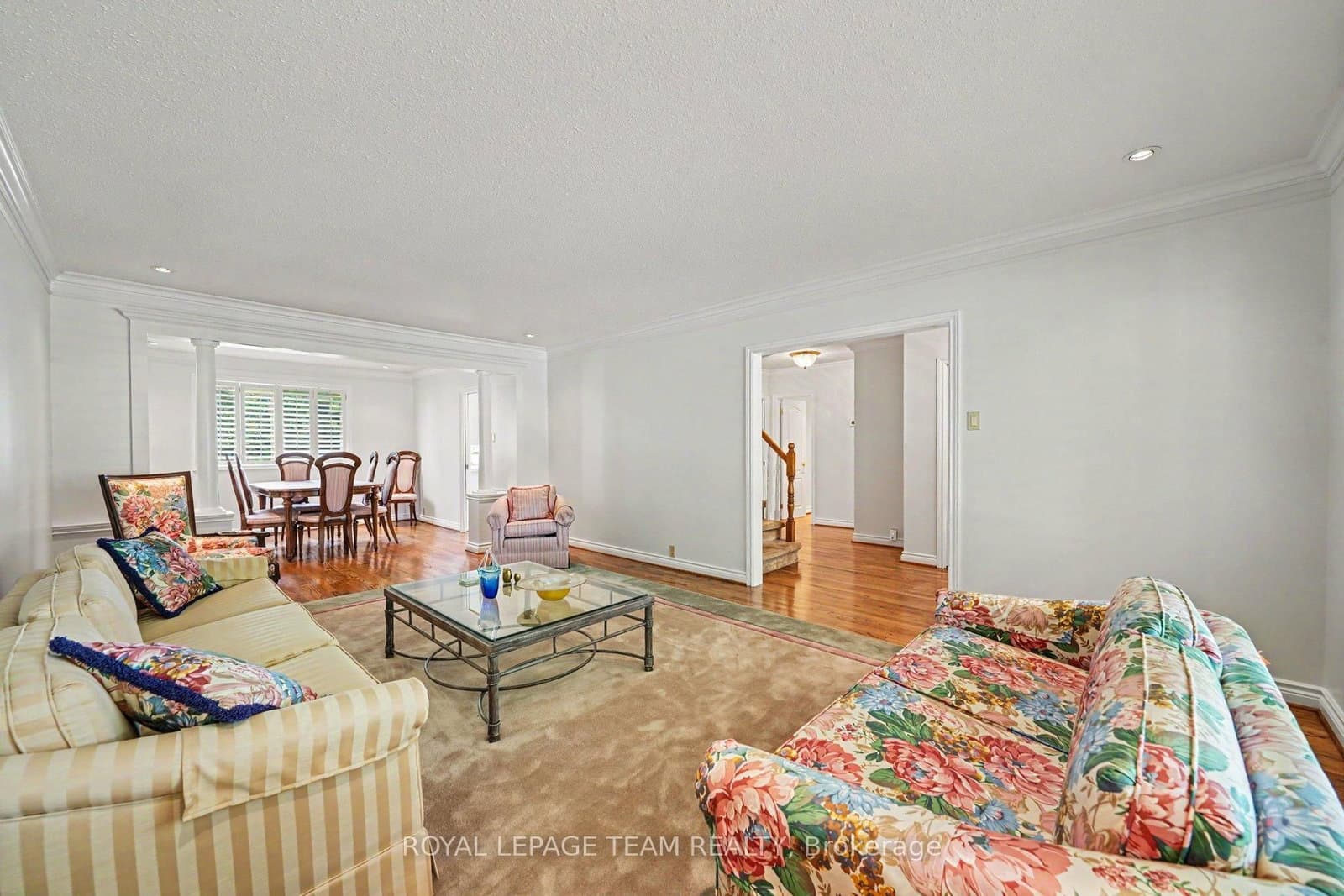 907 Dresden Crescent, Ottawa, ON — photo 8