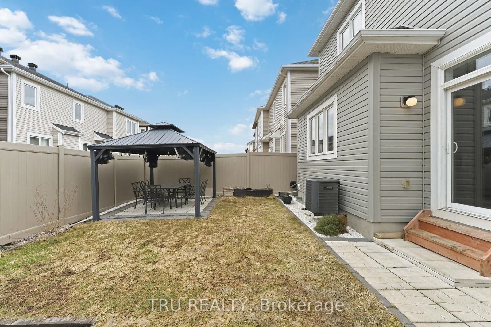 344 Sweetclover Way, Ottawa, ON — photo 50