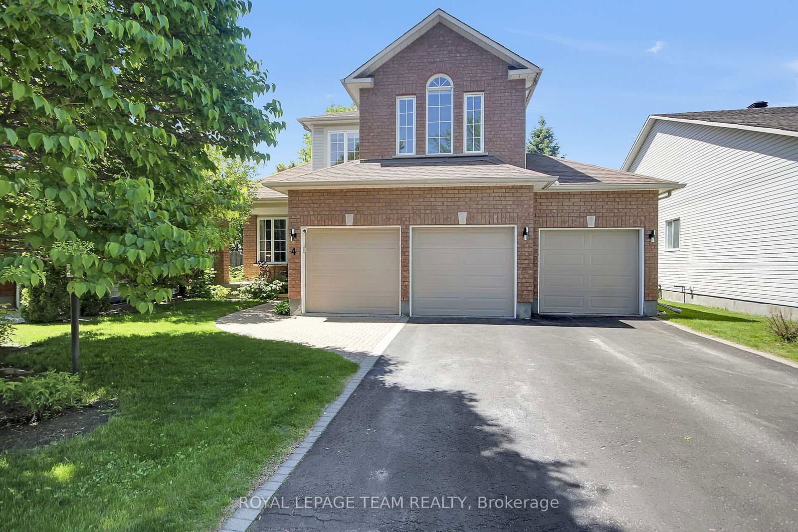 4 Maple Stand Way, Ottawa, ON — photo 1
