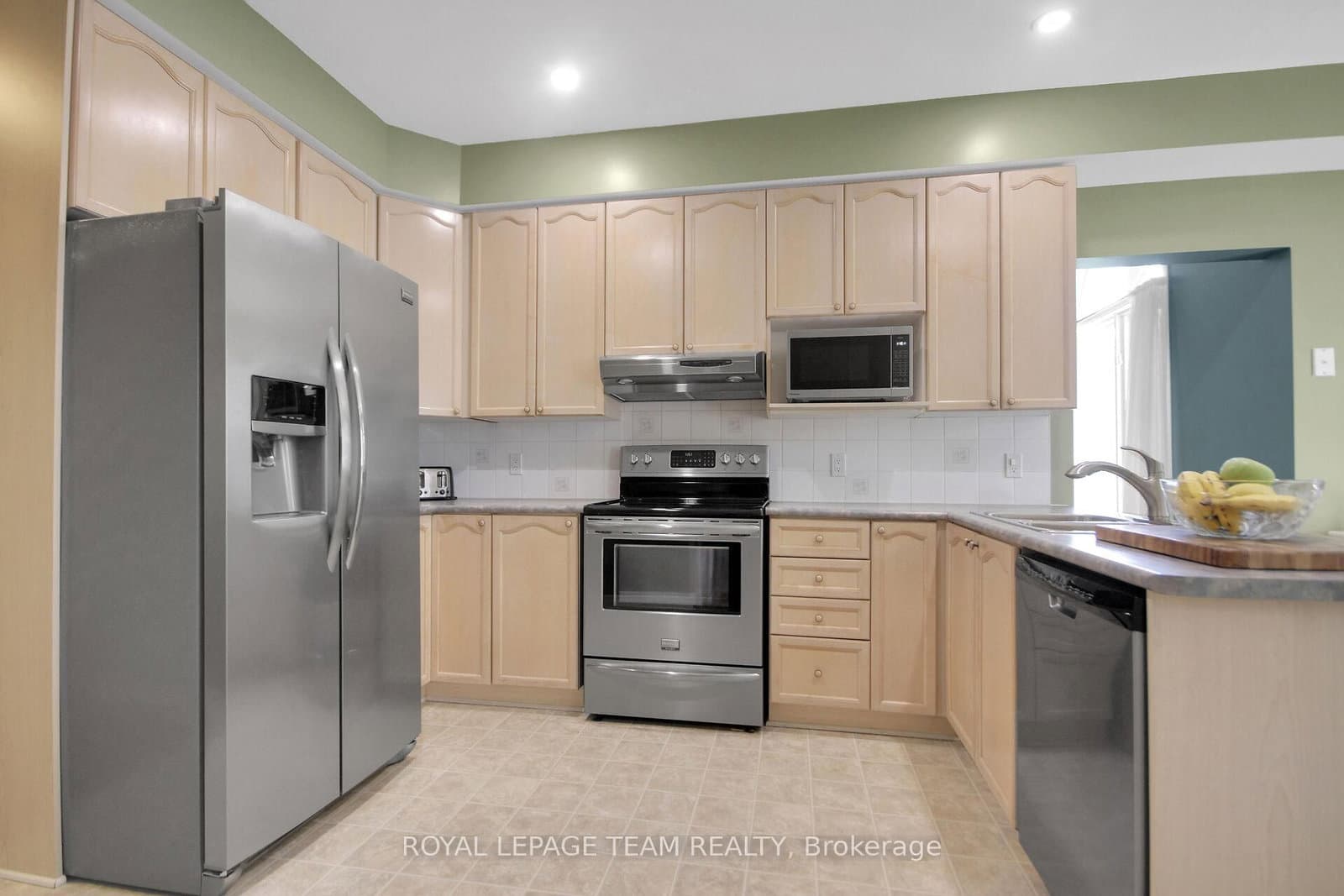 4 Maple Stand Way, Ottawa, ON — photo 11