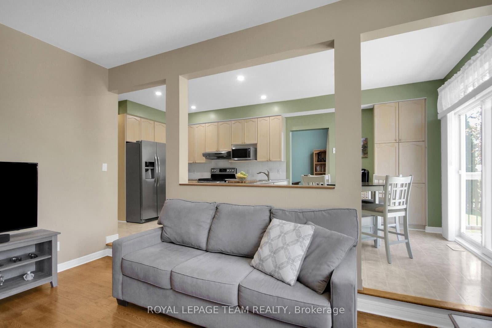 4 Maple Stand Way, Ottawa, ON — photo 18