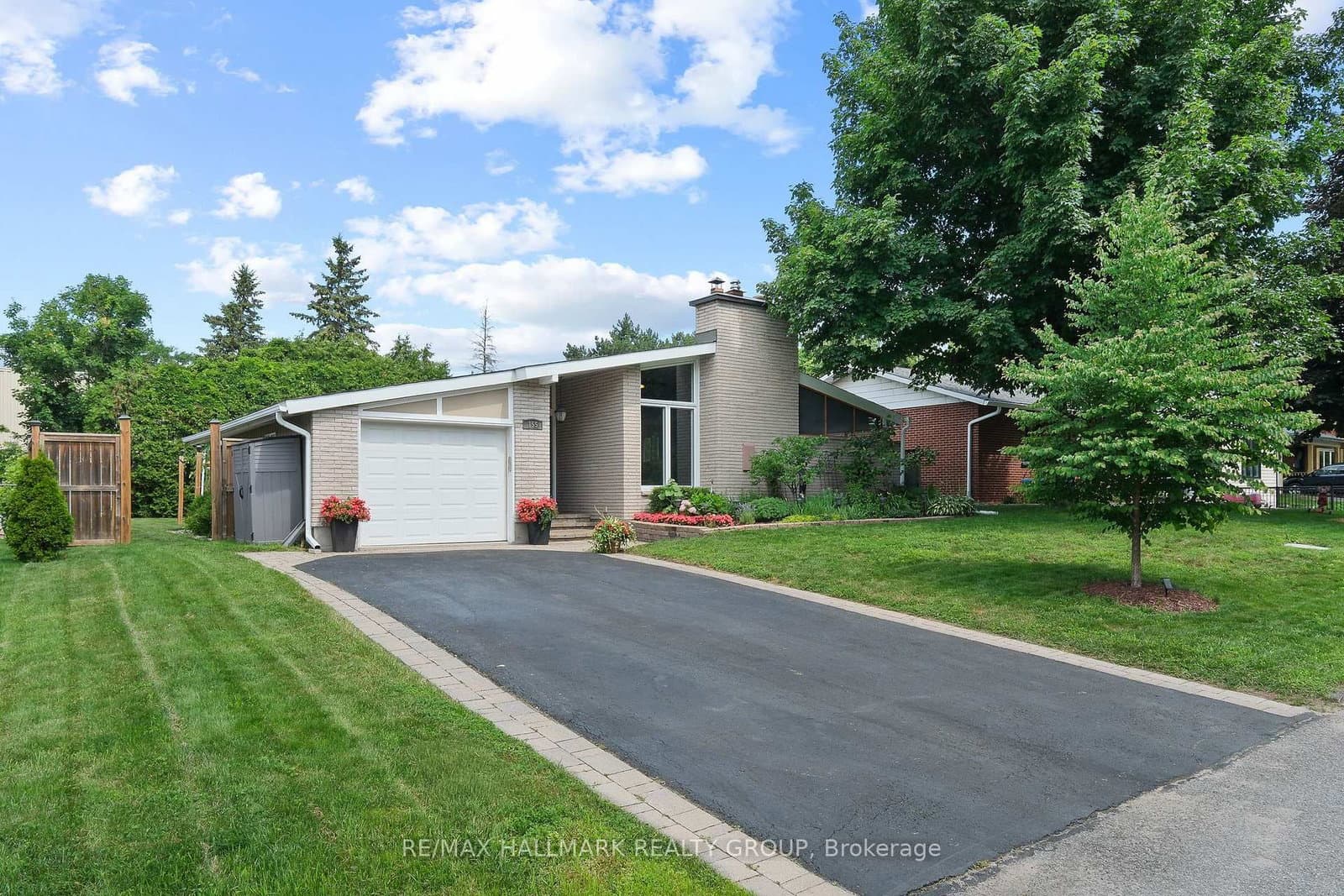 155 Banning Road, Ottawa, ON — photo 1