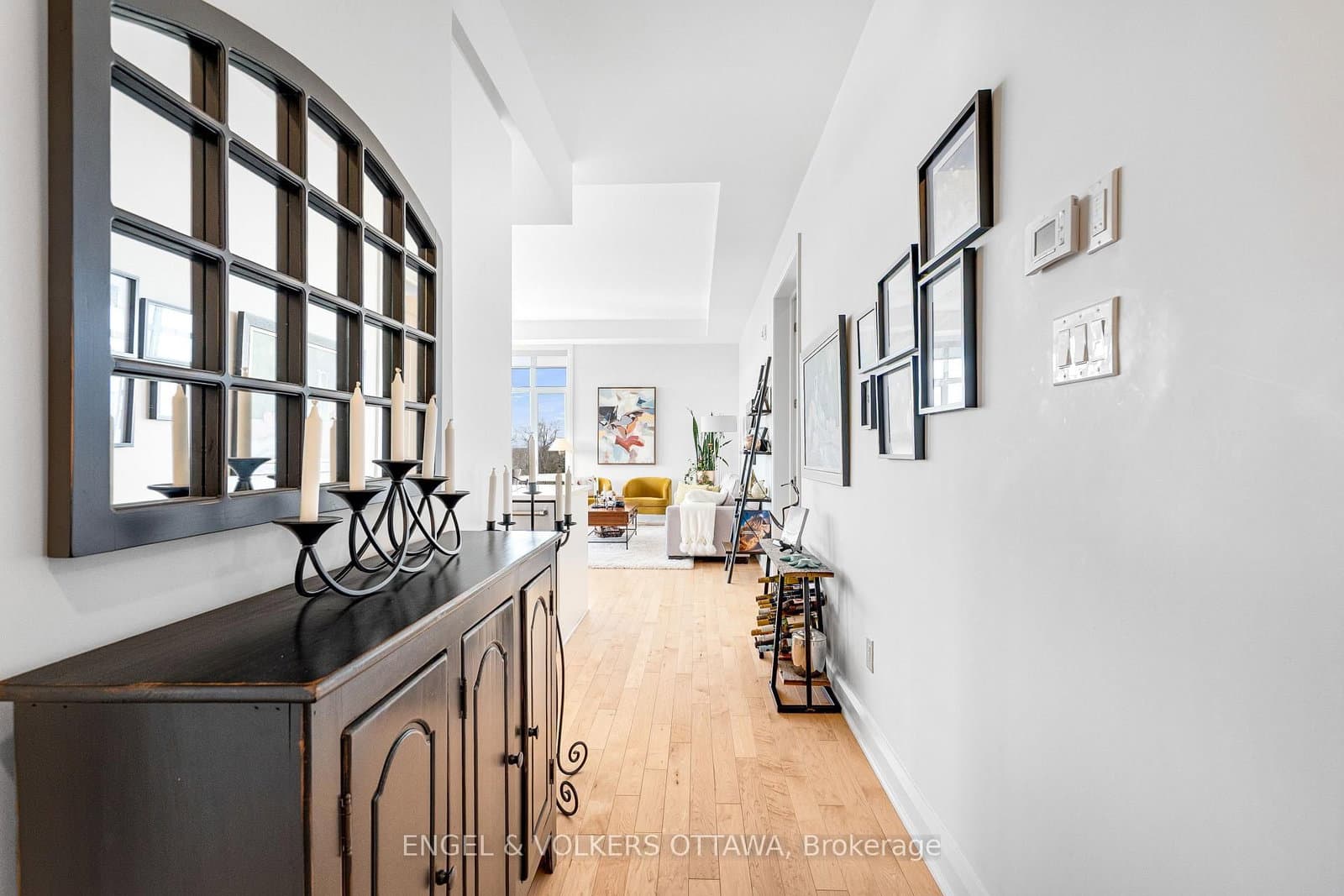 402 - 110 Cortile Private, Ottawa, ON — photo 4