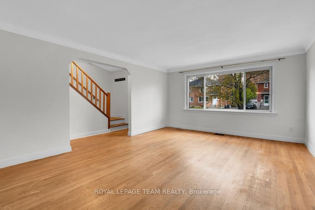 1104 Apolydor Avenue, Ottawa, ON — photo 7
