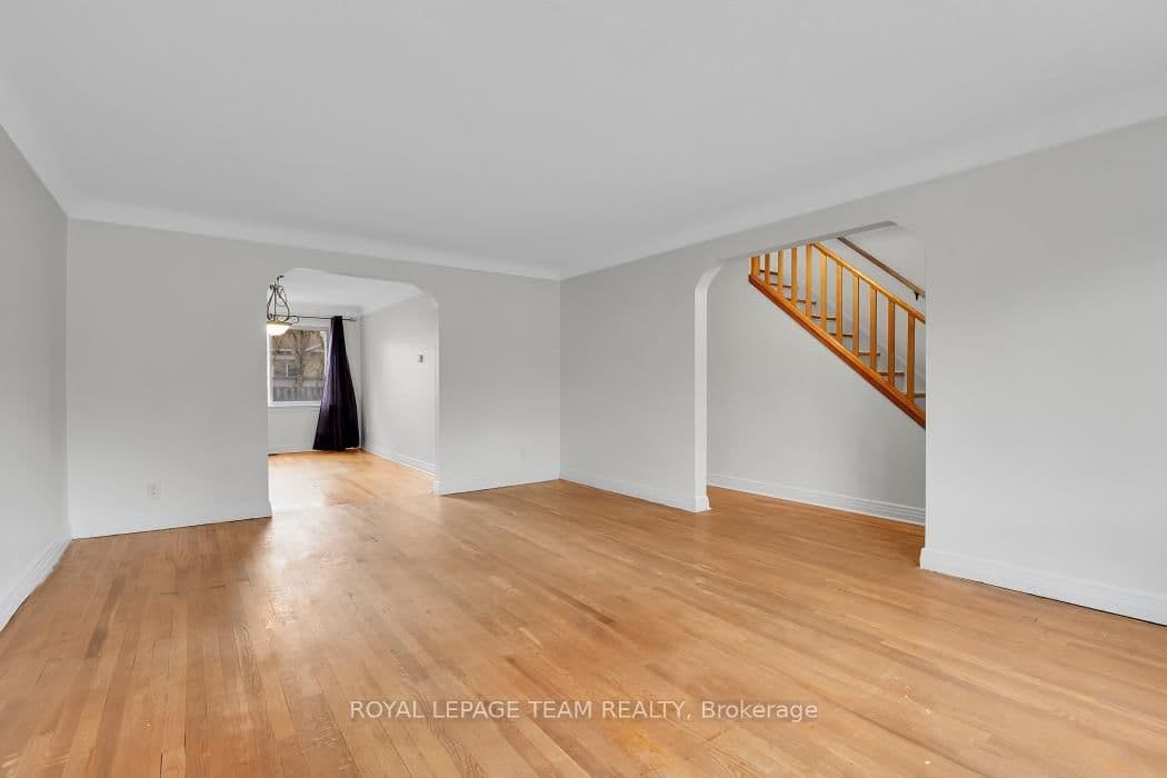 1104 Apolydor Avenue, Ottawa, ON — photo 8