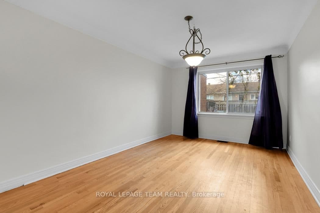 1104 Apolydor Avenue, Ottawa, ON — photo 9