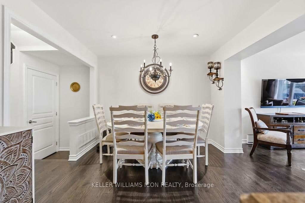 428 White Arctic Avenue, Ottawa, ON — photo 8