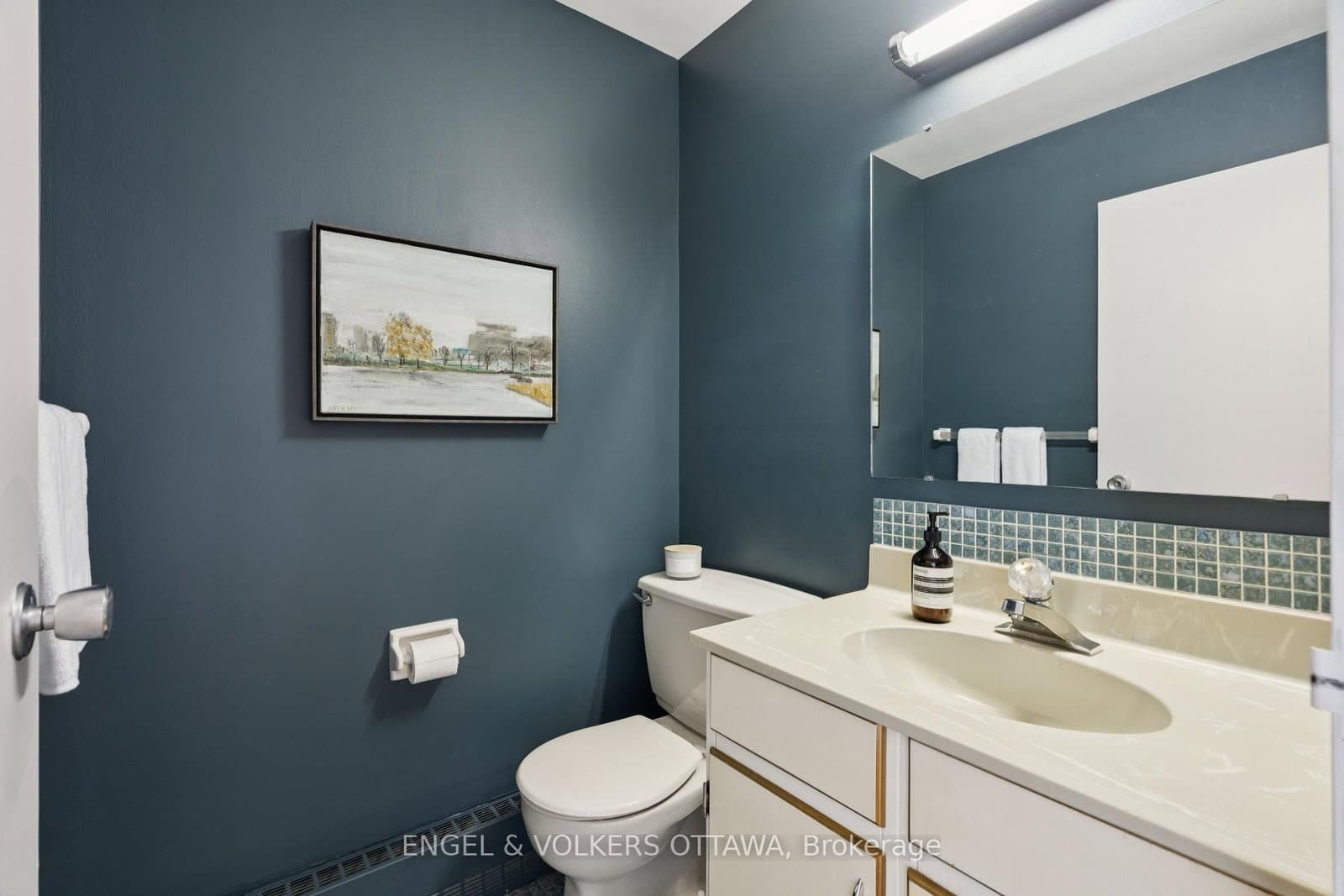 8A - 400 Laurier Street, Ottawa, ON — photo 33