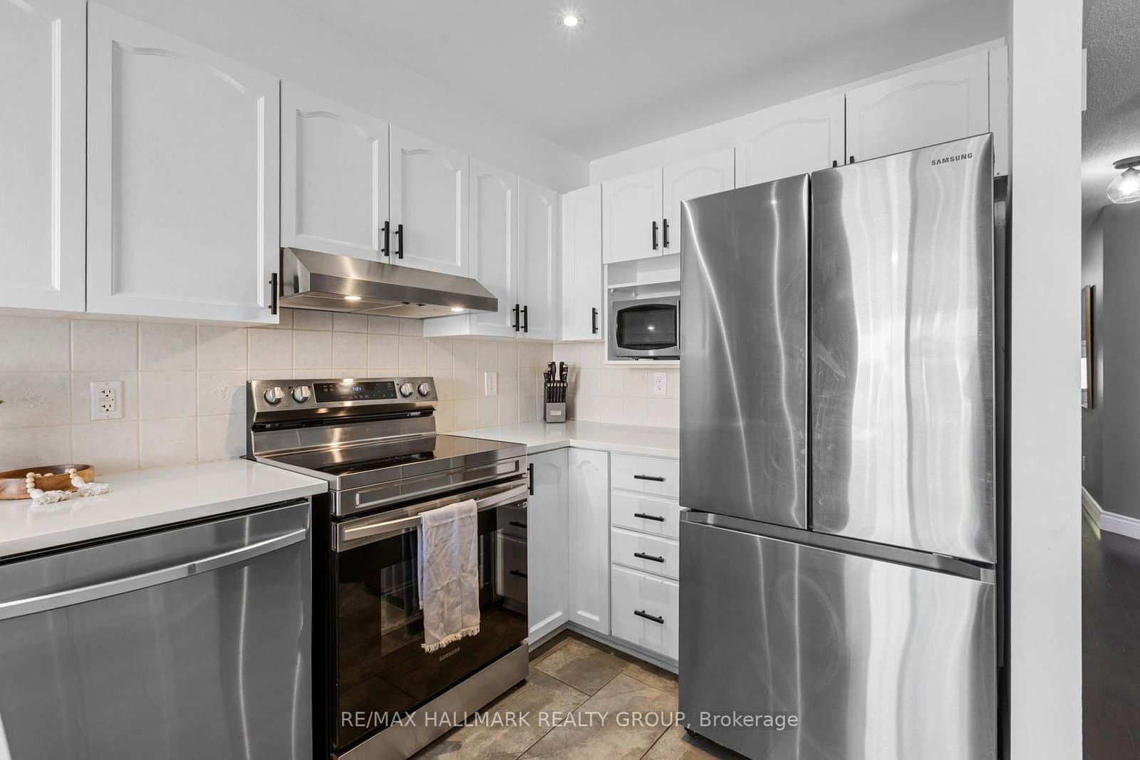 602 Louis Toscano Drive, Ottawa, ON — photo 15