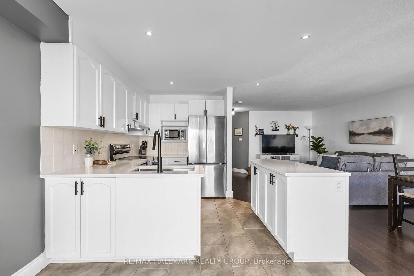 602 Louis Toscano Drive, Ottawa, ON — photo 9