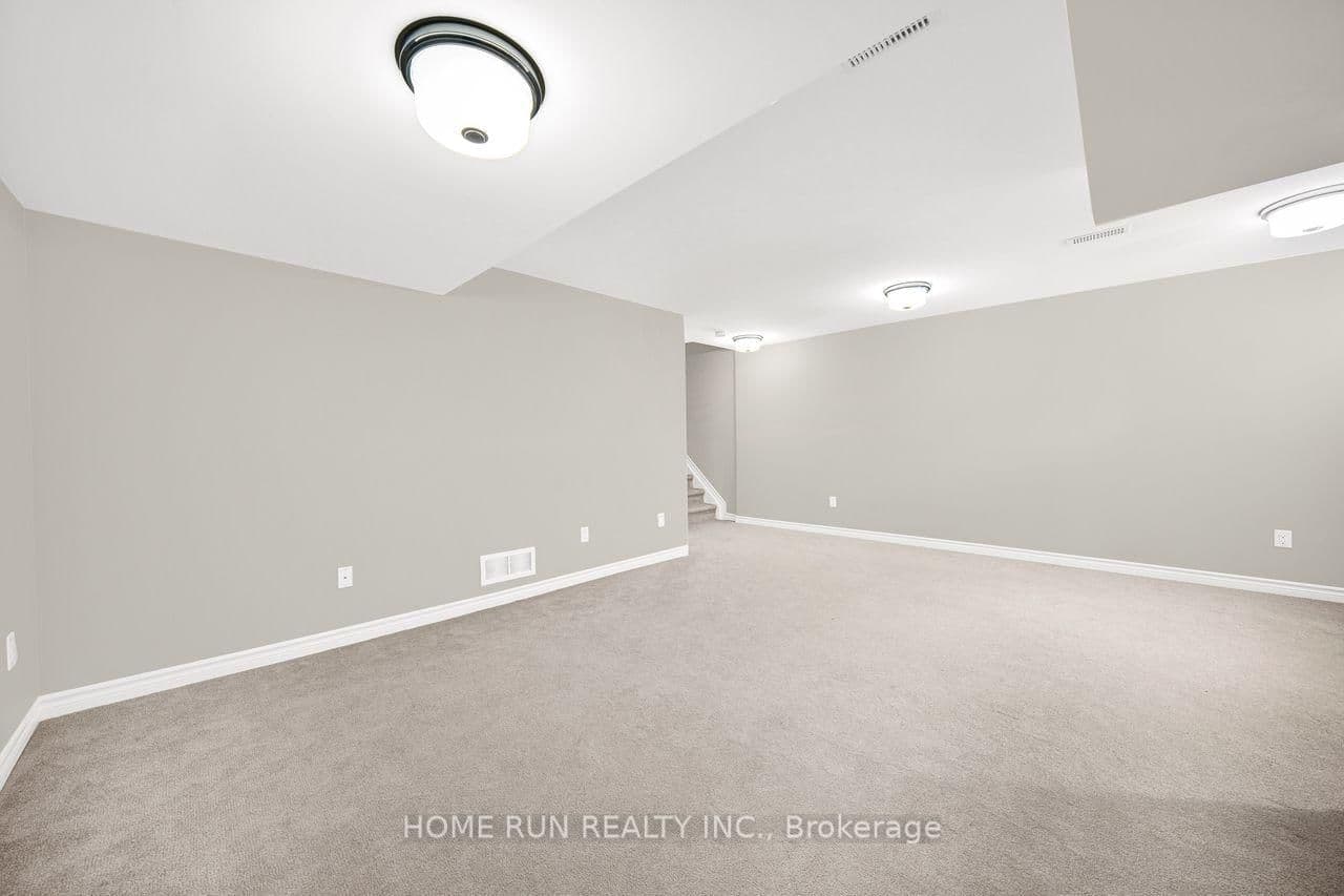 261 Brambling Way, Ottawa, ON — photo 40