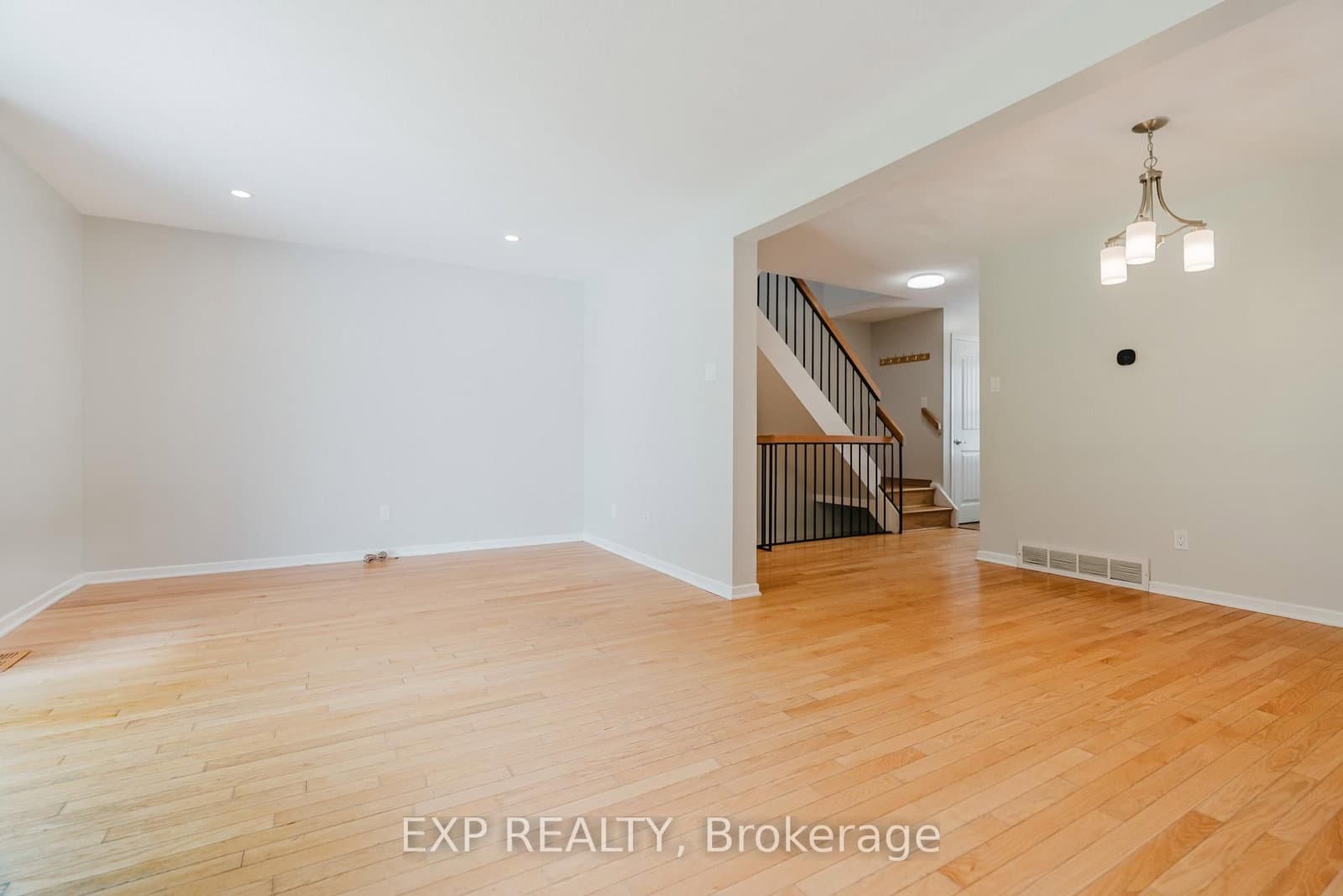 1127 Avignon Court, Ottawa, ON — photo 10