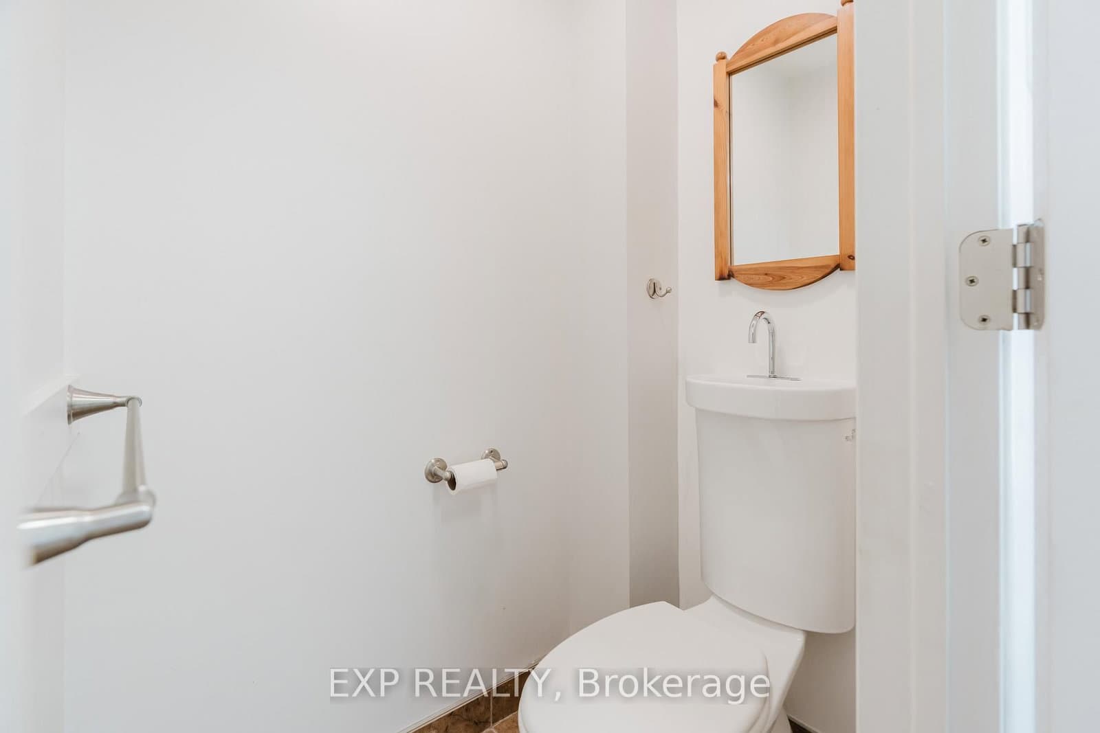 1127 Avignon Court, Ottawa, ON — photo 6