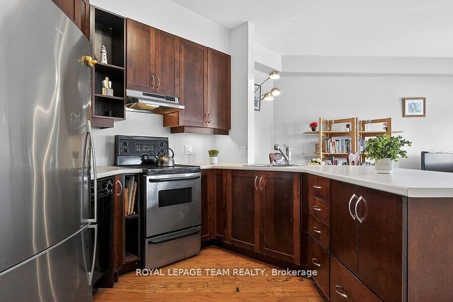 B204 - 124 Guigues Avenue, Ottawa, ON — photo 12