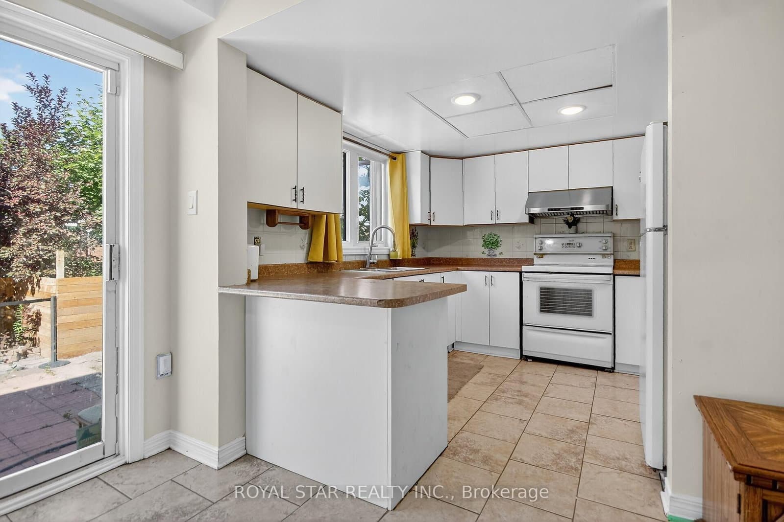 5 Southland Crescent, Ottawa, ON — photo 11