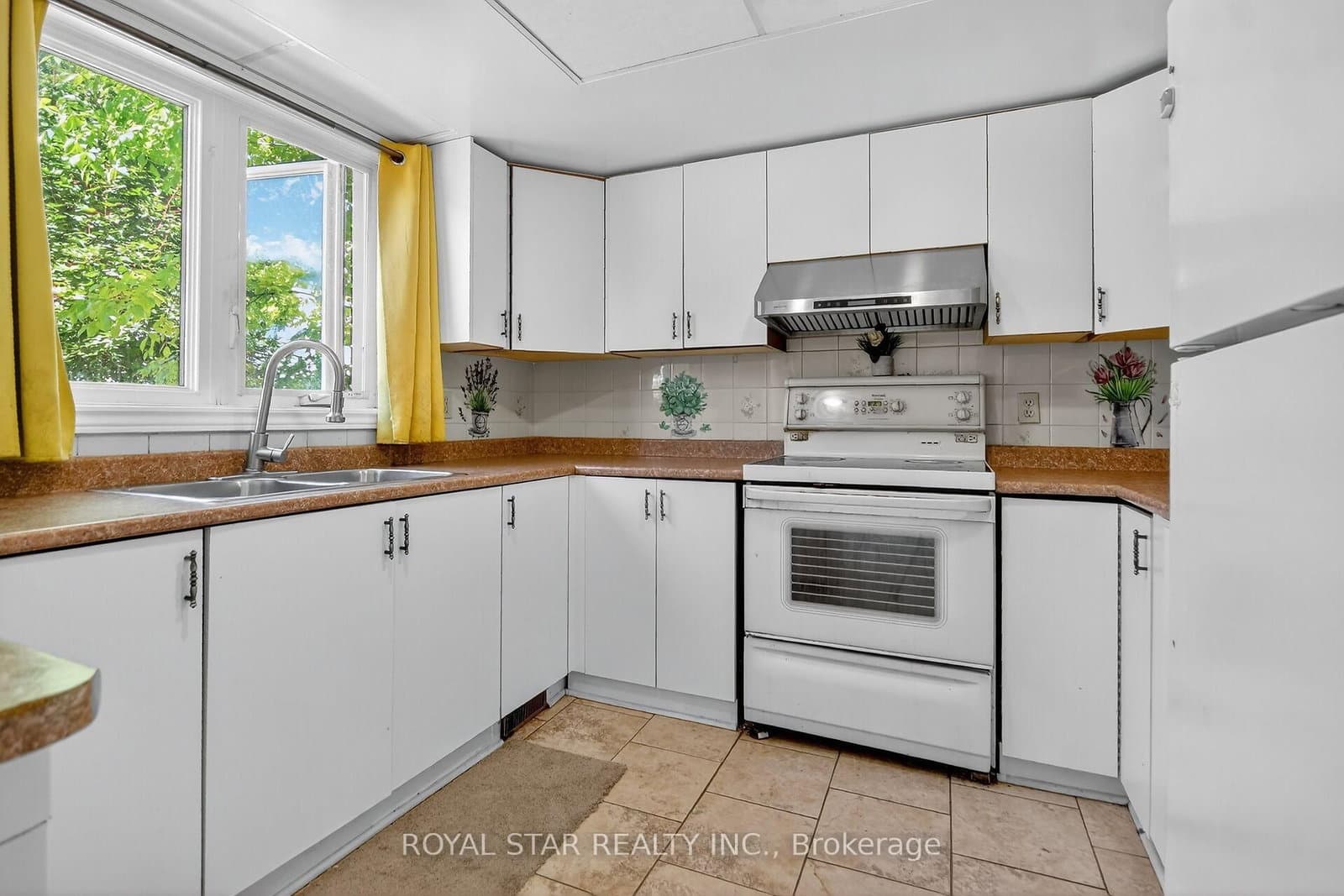 5 Southland Crescent, Ottawa, ON — photo 12