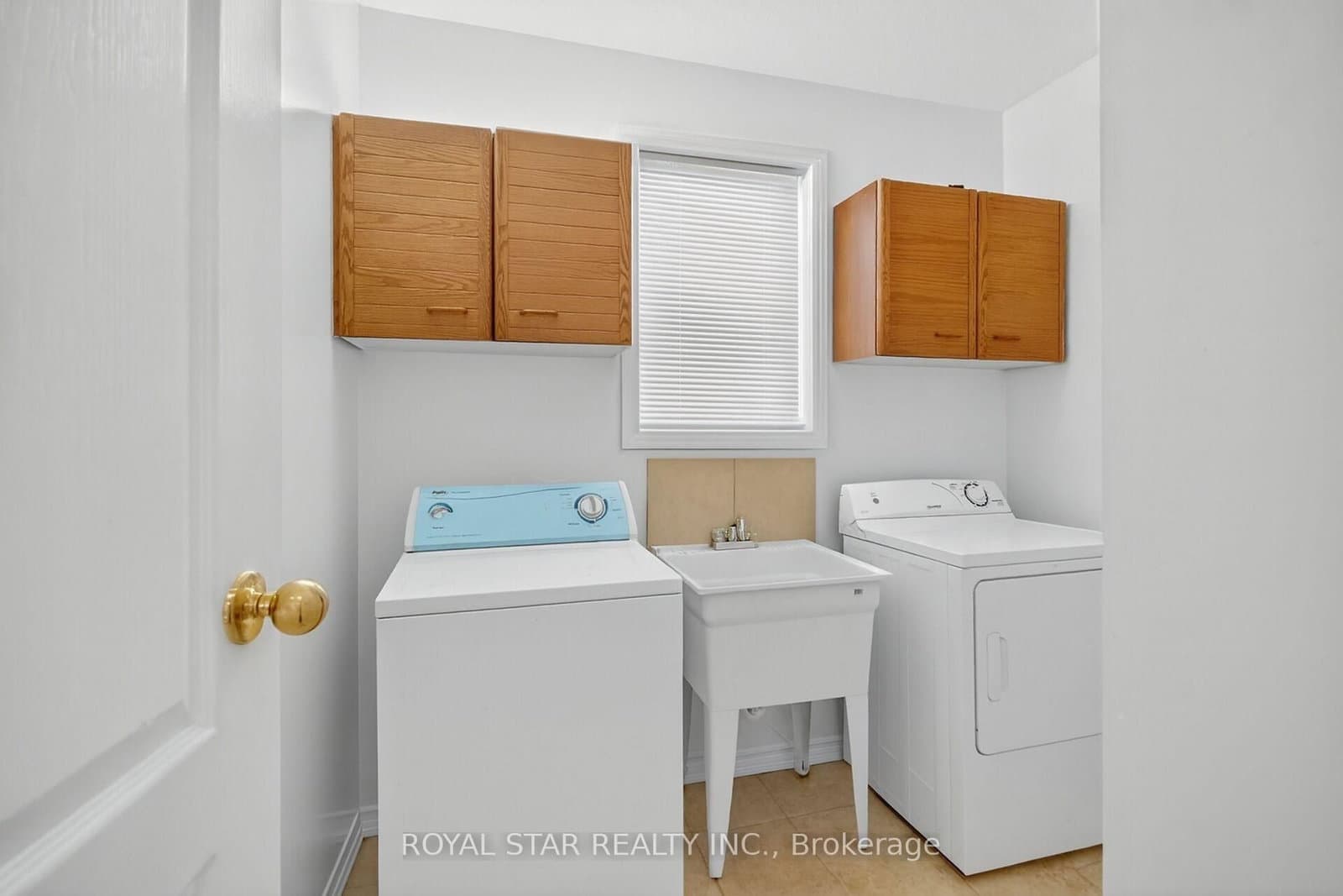 5 Southland Crescent, Ottawa, ON — photo 16