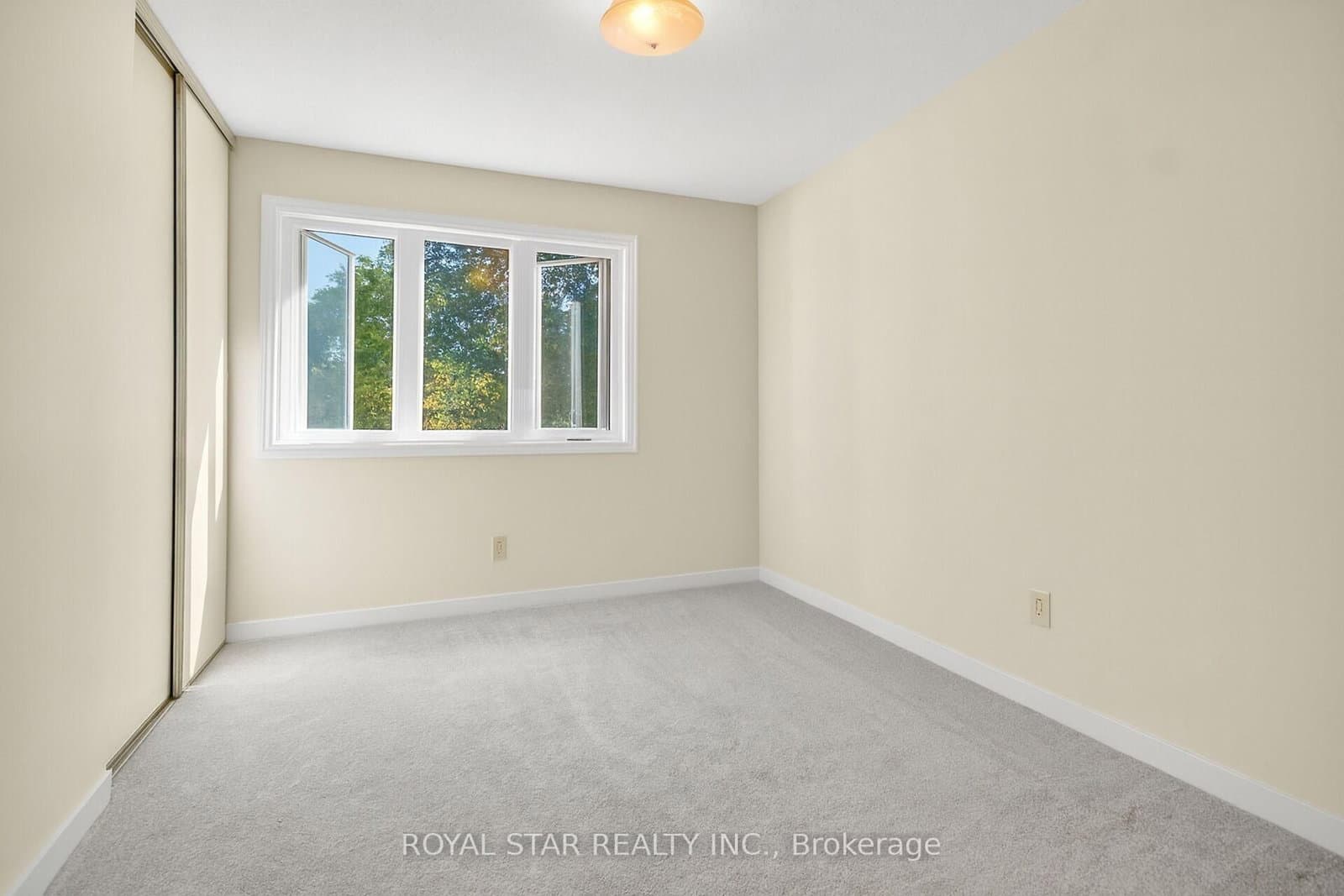 5 Southland Crescent, Ottawa, ON — photo 27