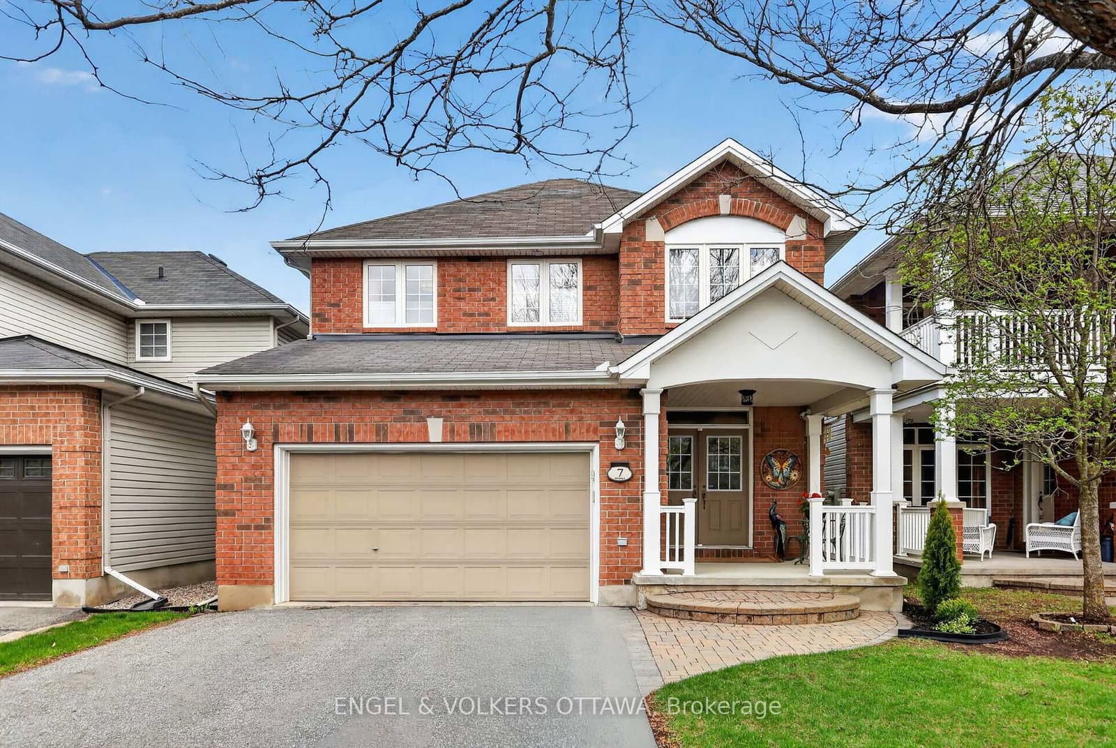 7 DRYSDALE Street, Kanata, ON — photo 1