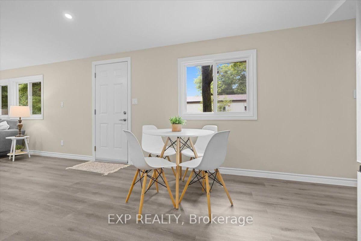 1045 Vista Barrett Private, Greely, ON — photo 15