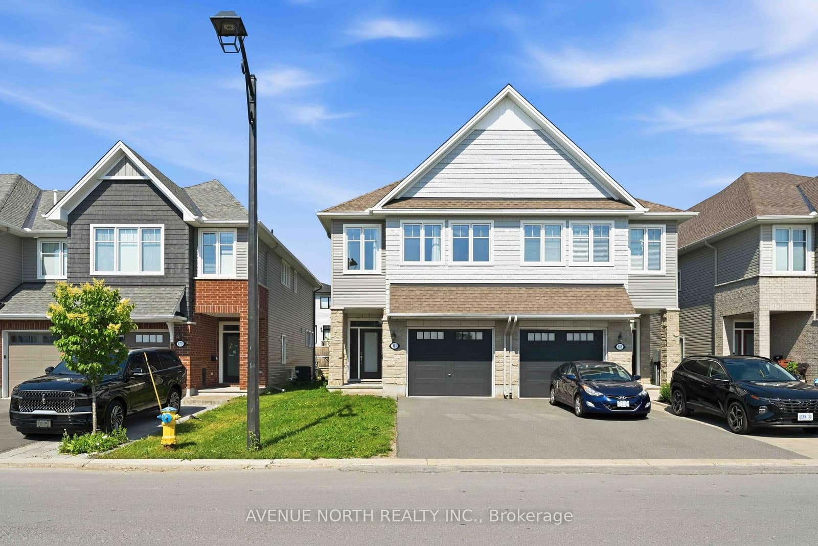 881 Antonio Farley Street, Orleans, ON — photo 1