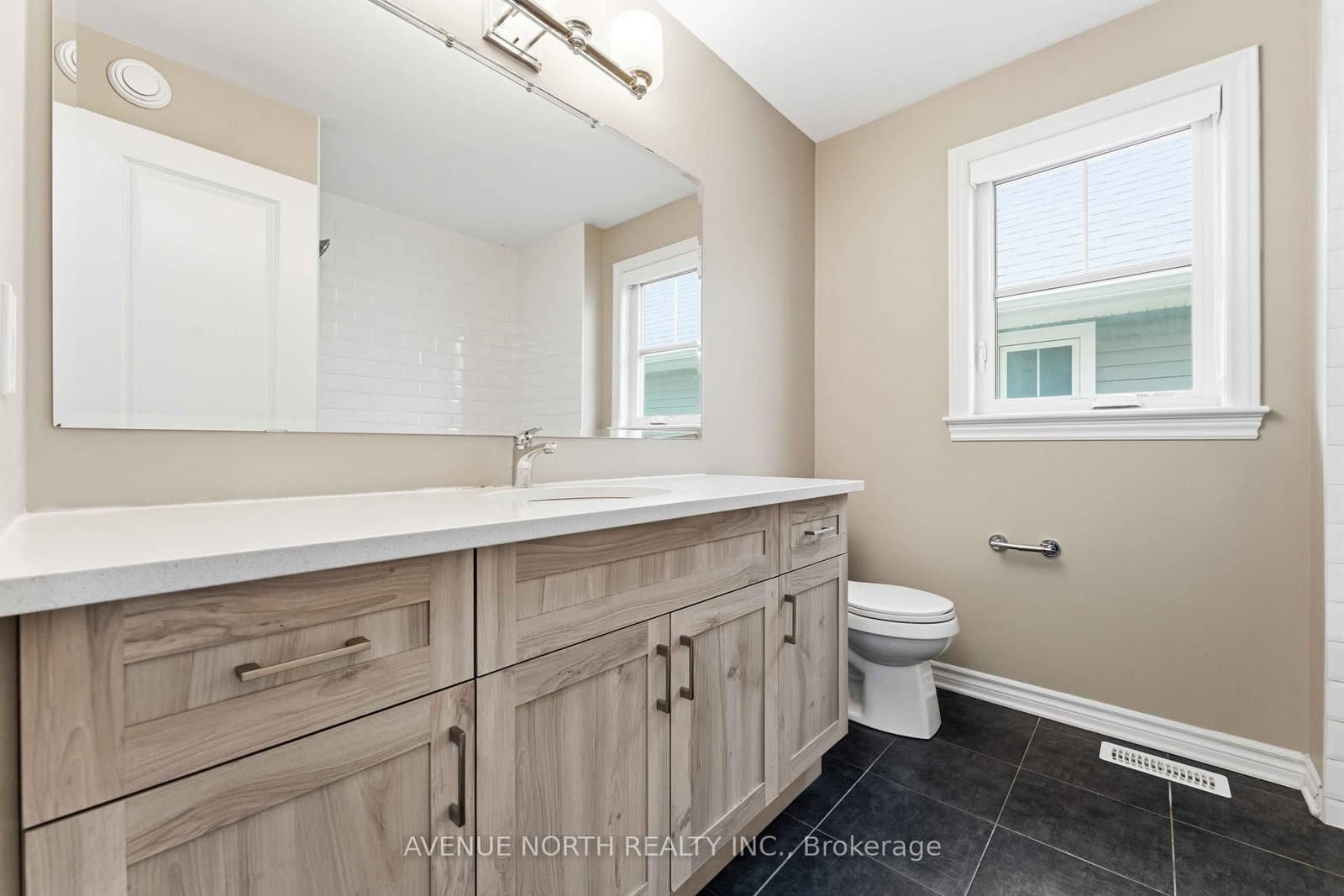 881 Antonio Farley Street, Orleans, ON — photo 20