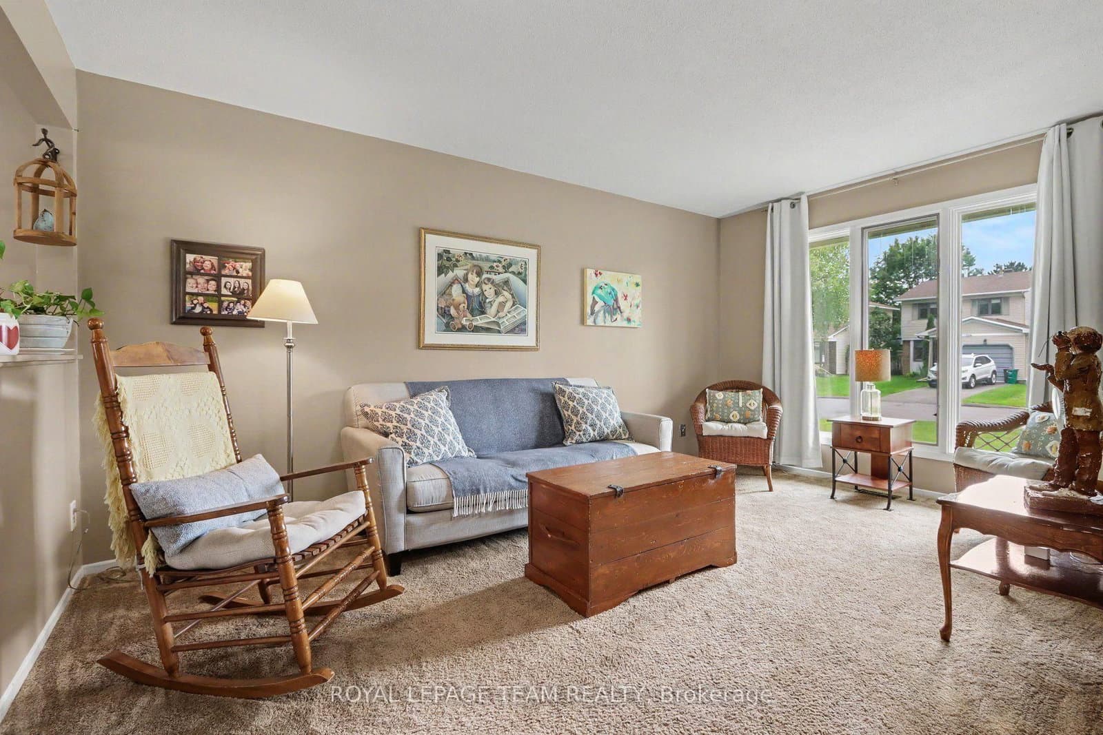 95 Seabrooke Drive, Kanata, ON — photo 3
