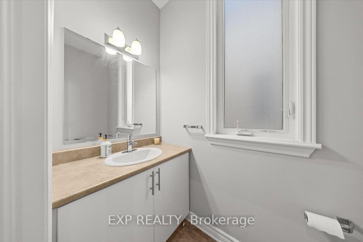 255 Shinleaf Crescent, Ottawa, ON — photo 6