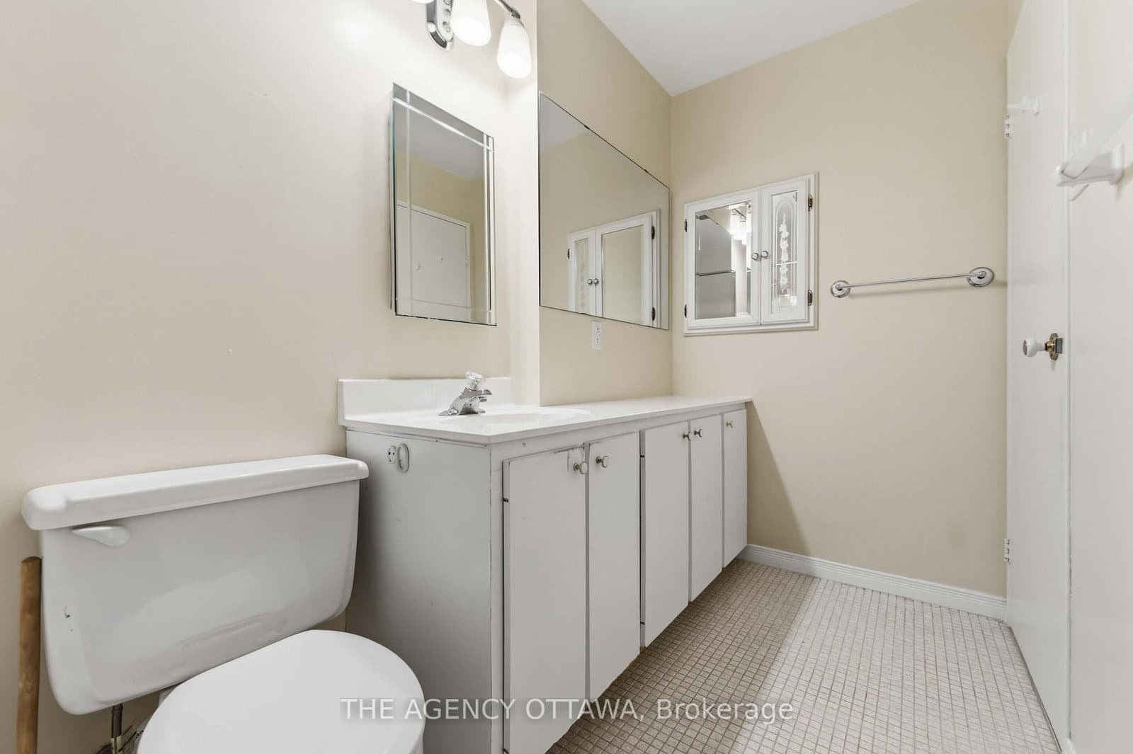 703 - 1785 Frobisher Lane, Ottawa, ON — photo 22