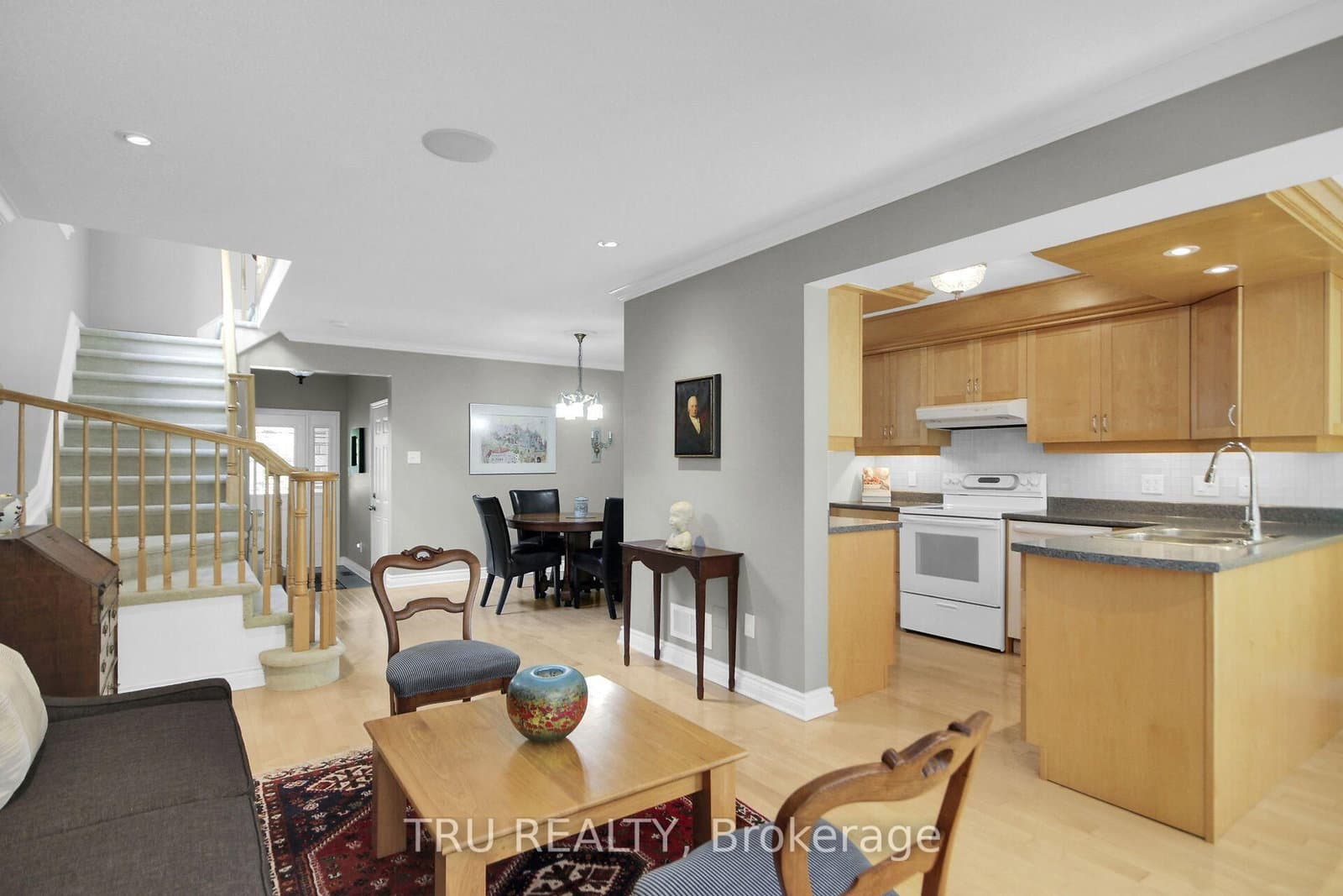 109 Braddock Private, Ottawa, ON — photo 10