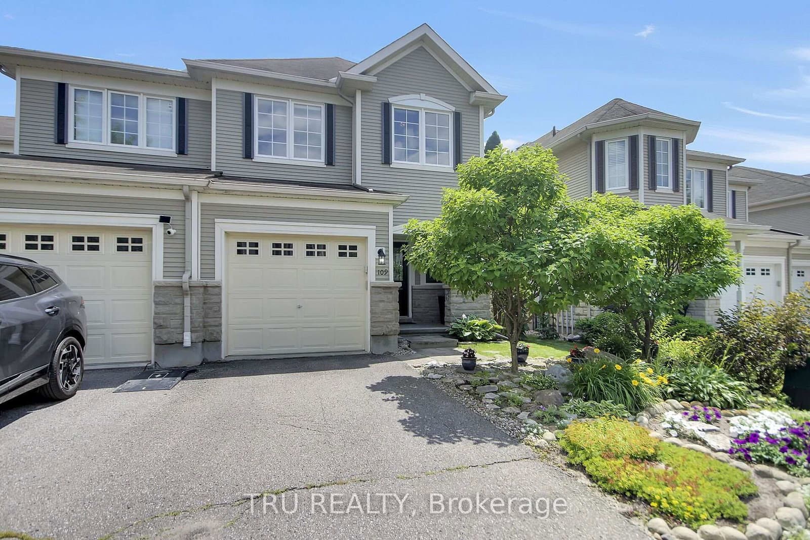 109 Braddock Private, Ottawa, ON — photo 2