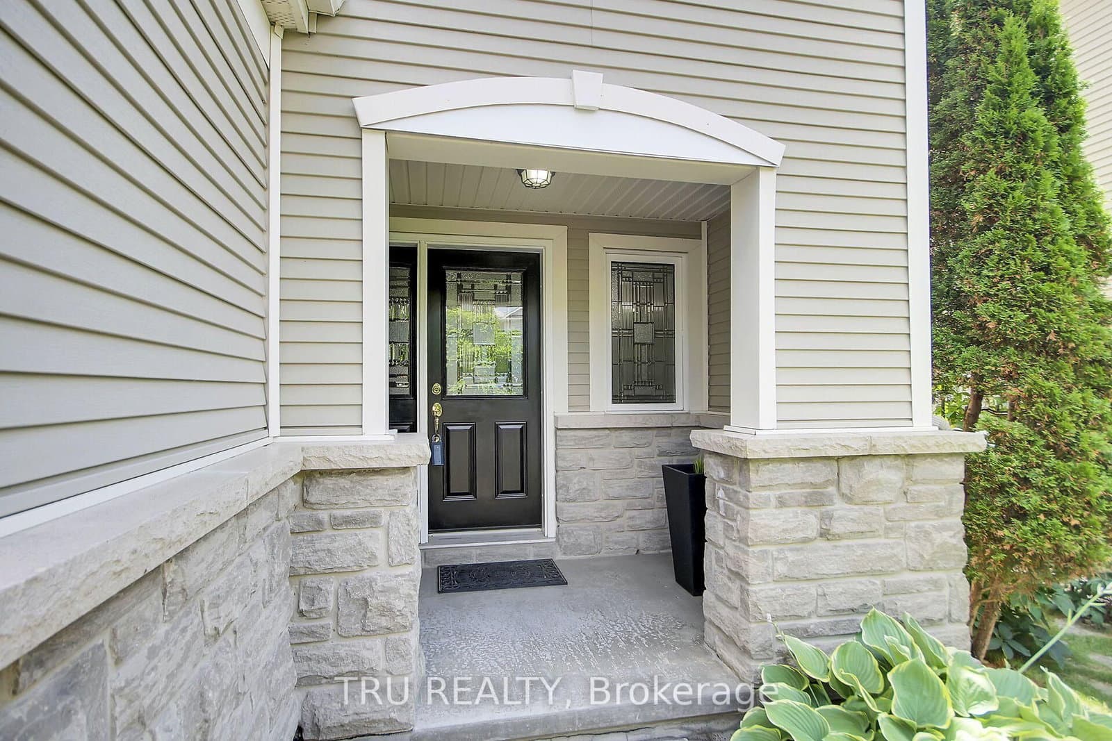 109 Braddock Private, Ottawa, ON — photo 3