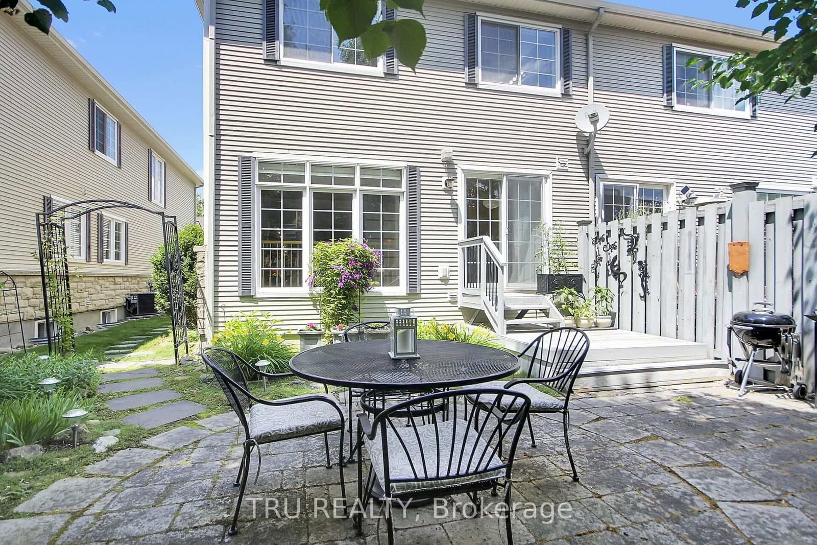 109 Braddock Private, Ottawa, ON — photo 39
