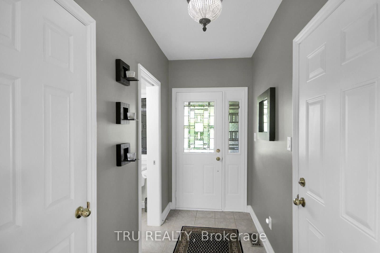 109 Braddock Private, Ottawa, ON — photo 4