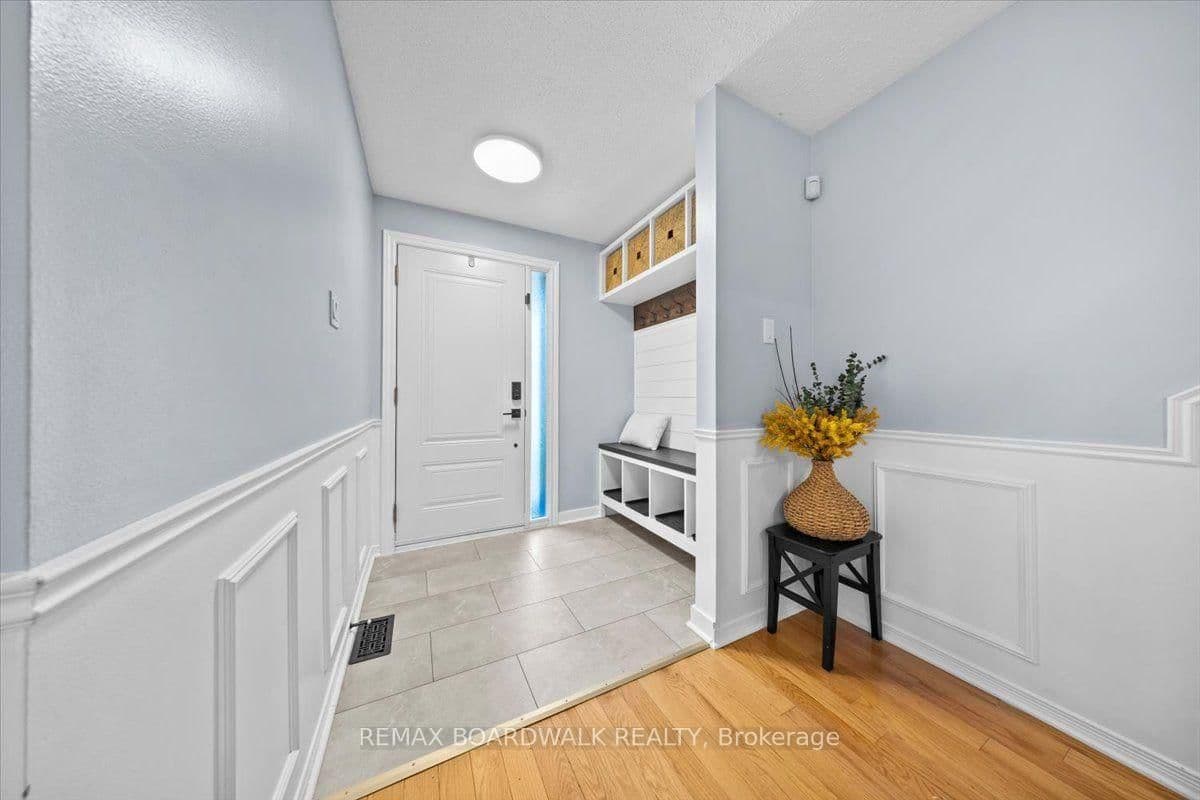 1966 BOAKE Street, Orleans, ON — photo 37
