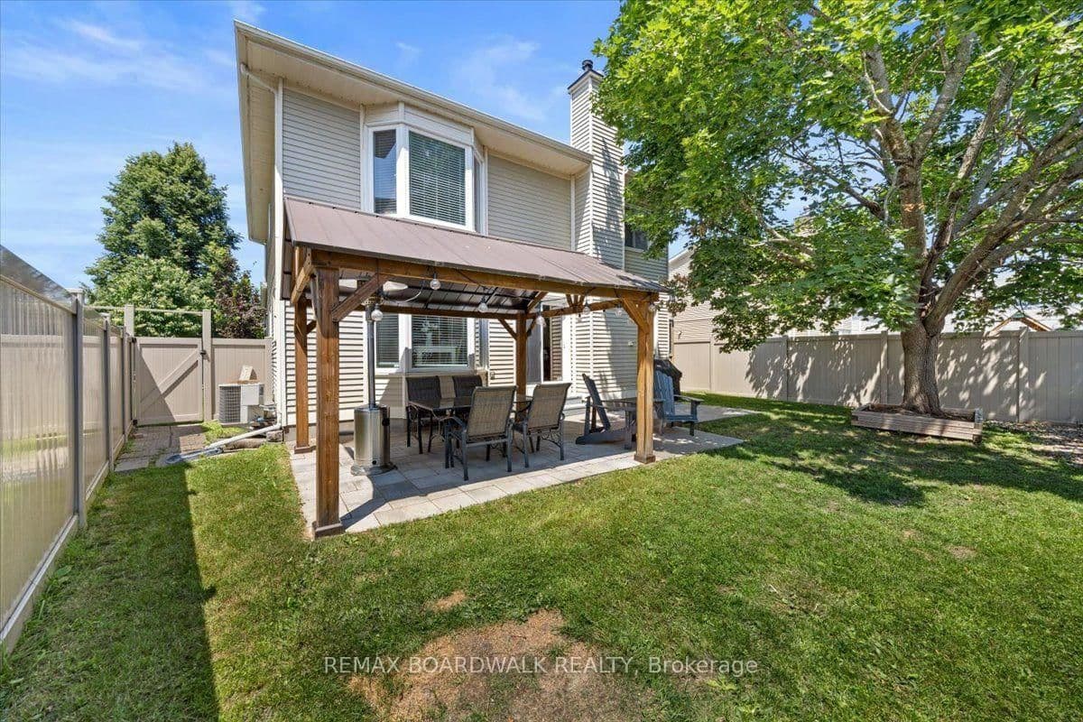 1966 BOAKE Street, Orleans, ON — photo 43