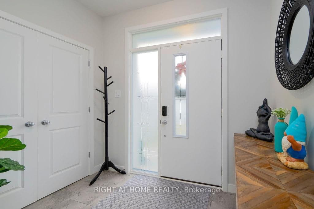 159 Boulonnais Grove, Ottawa, ON — photo 2