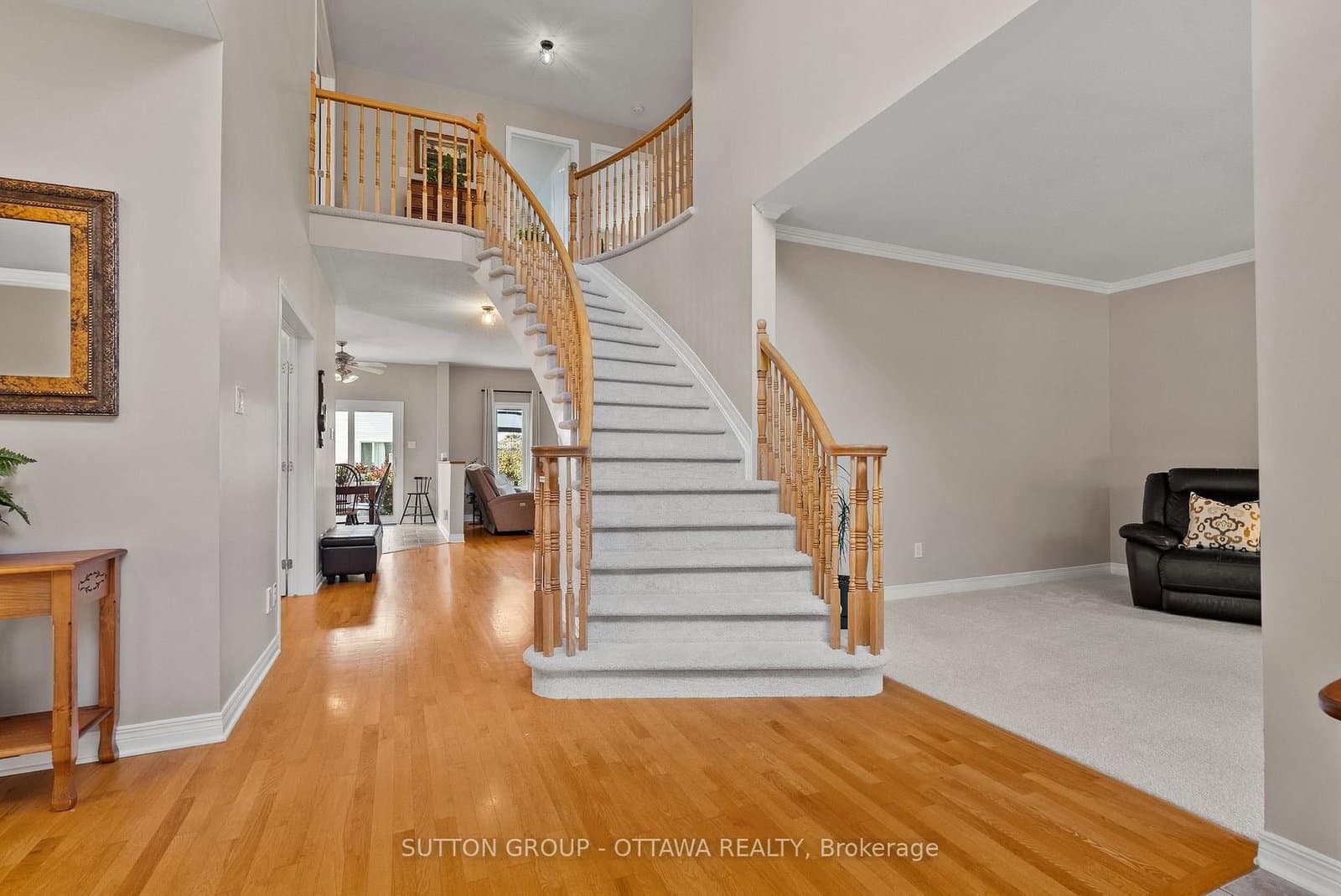 21 Avonmore Crescent, Ottawa, ON — photo 4