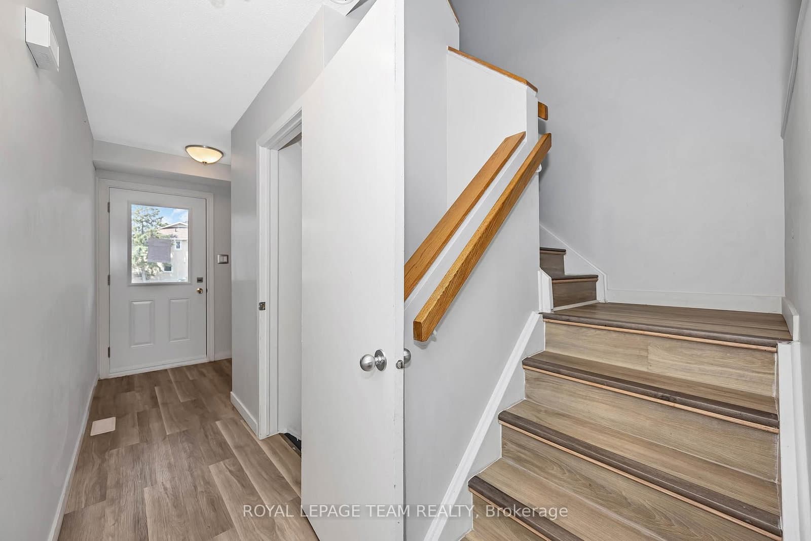 563 Parasol Court, Ottawa, ON — photo 18