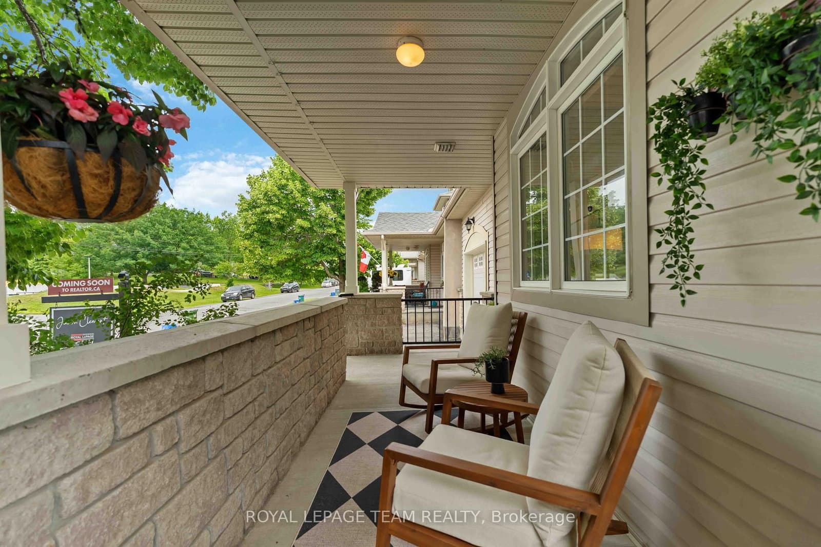 5553 Doctor Leach Drive, Ottawa, ON — photo 3
