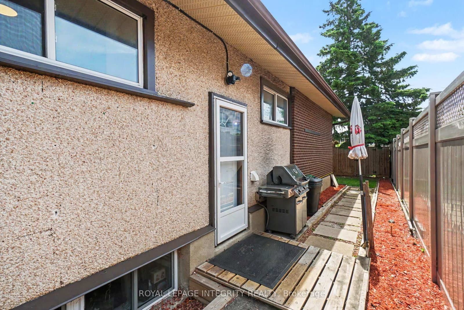 2450 Magnus Avenue, Ottawa, ON — photo 22