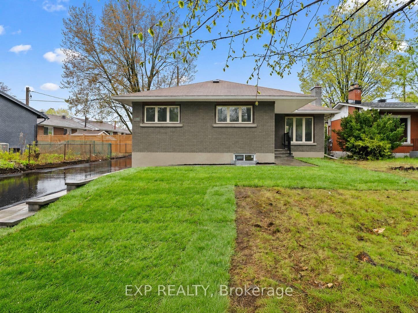 2393 Sheldon Avenue, Ottawa, ON — photo 2