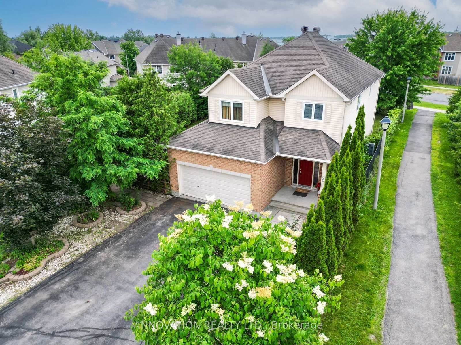 160 Hillman Marsh Way, Ottawa, ON — photo 2