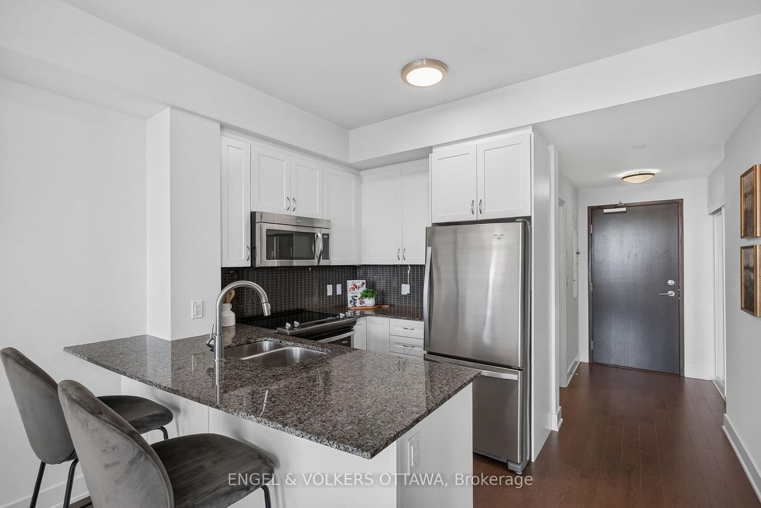 1501 - 1035 Bank Street, Ottawa, ON — photo 4