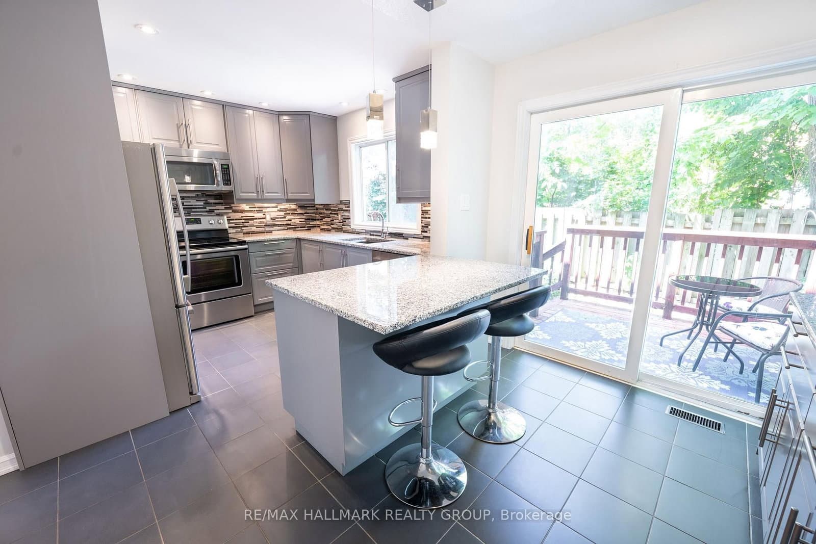 3 Seth Private, Ottawa, ON — photo 13