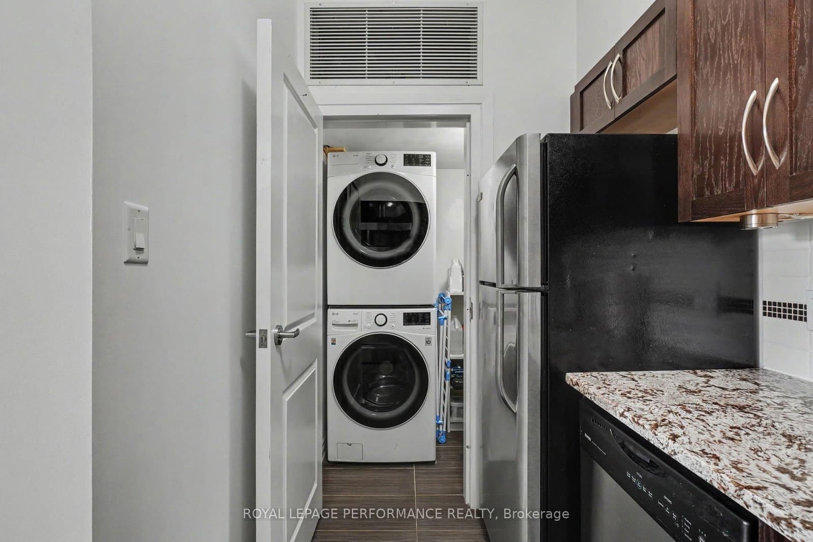 208 - 682 Churchill Avenue, Ottawa, ON — photo 12