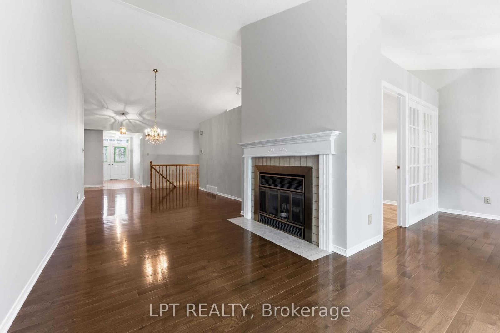 40 - 24 Grand Cedar Court, Stittsville, ON — photo 6