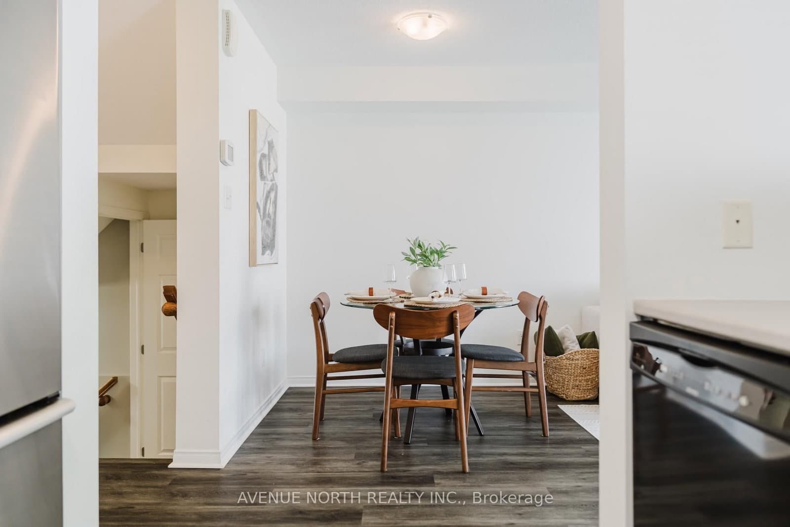 403 Heathrow Private, Stittsville, ON — photo 10