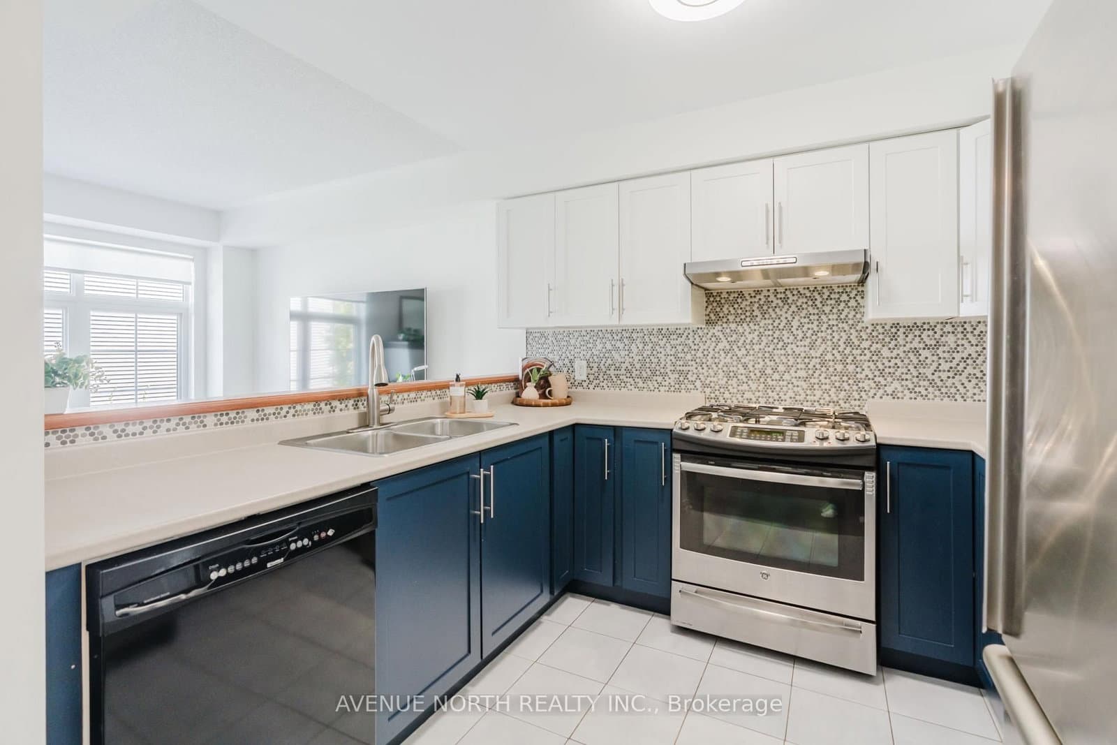 403 Heathrow Private, Stittsville, ON — photo 15